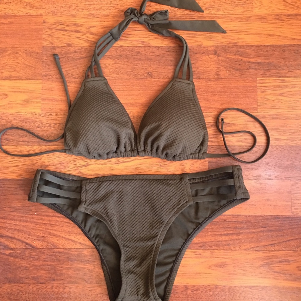 Moss green MOSSIMO bikini NWOT👙💐